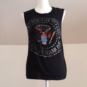 Grafic Ramone's sleeveless tank top